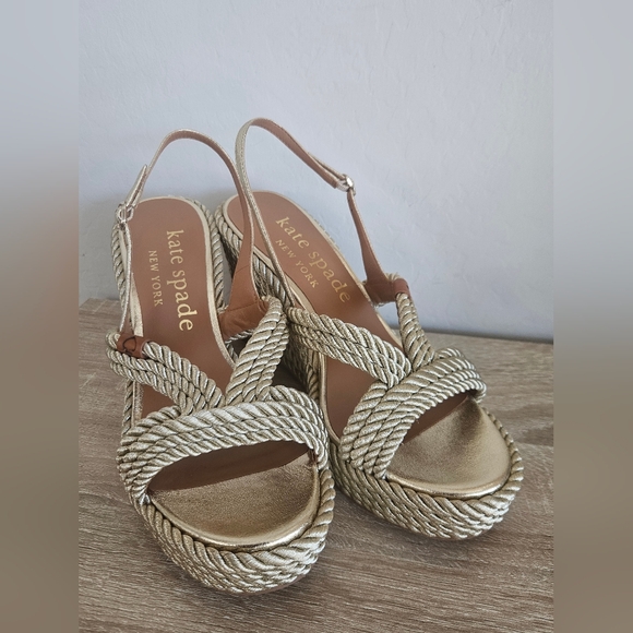 Kate Spade Tahiti Platform Espadrille Wedge Sandals Women’s Size 11 Pale Gold - Picture 1 of 5